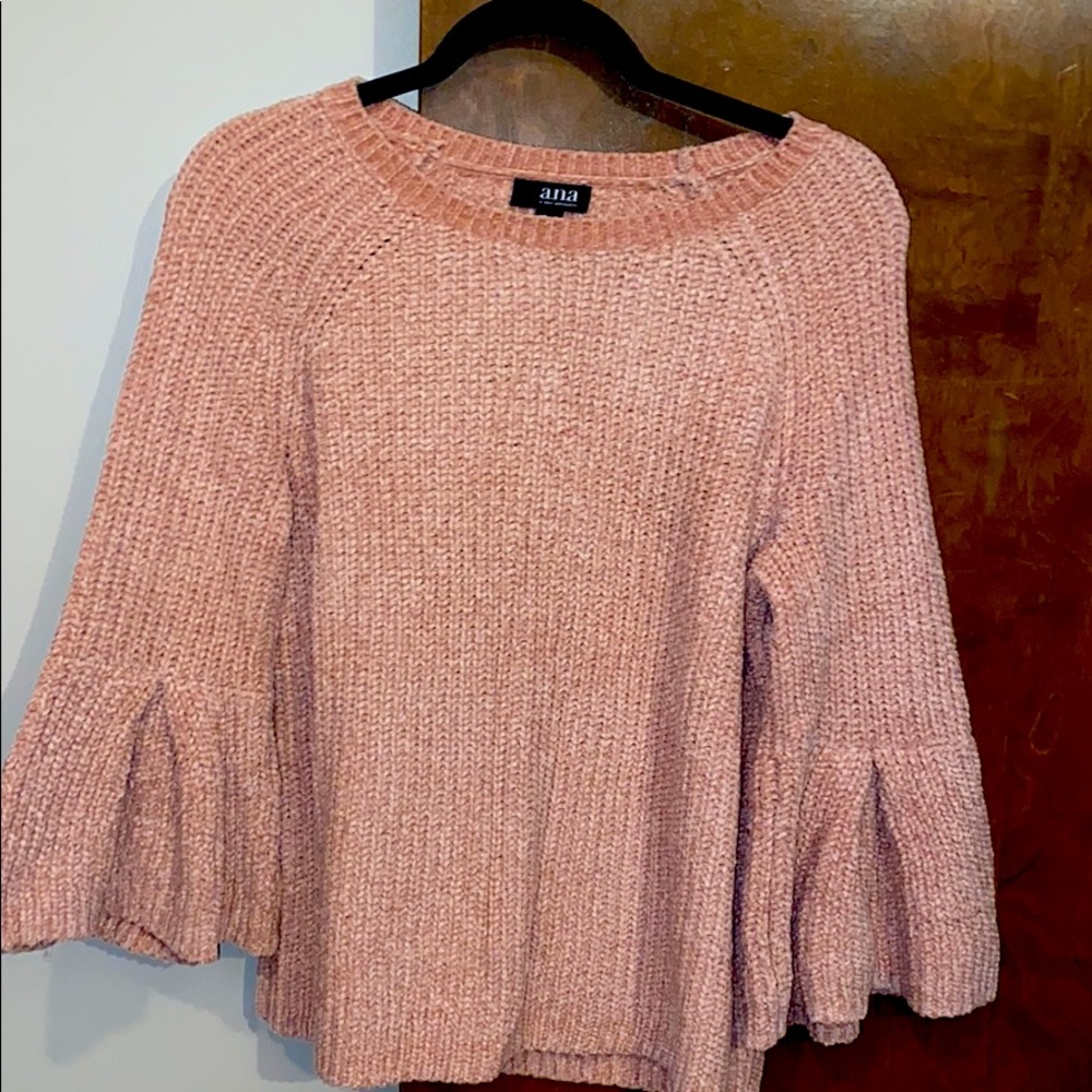 Beautiful rose colored sweater never worn